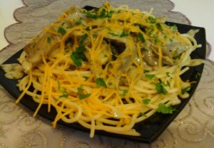 laskagombás-tejszínes makaróni tészta