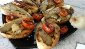 pirított laskagomba – fokhagymás pirítós baguettel