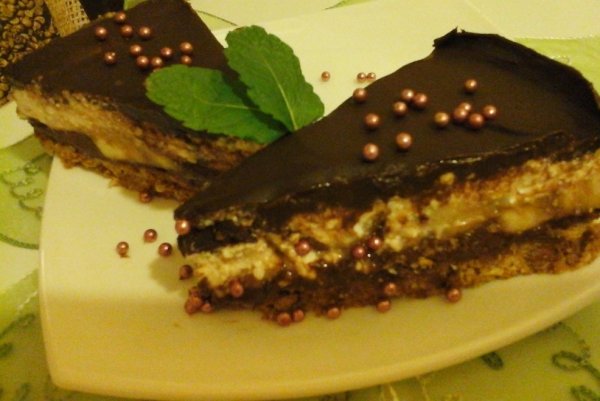 csokoládés-banános-túrós torta