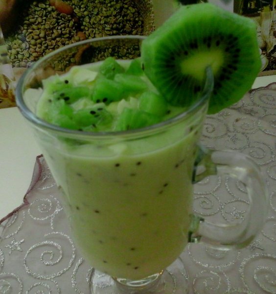 kiwi és banán turmix