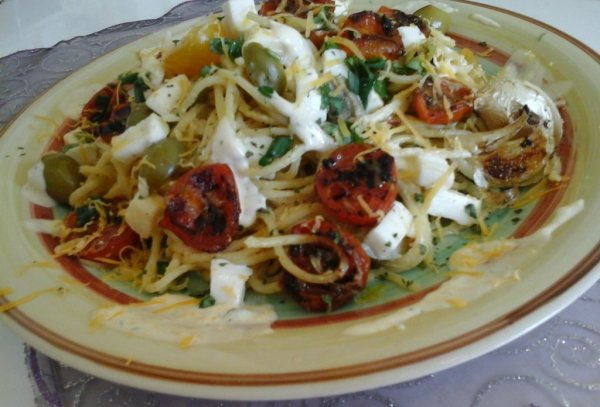 tejszínes sült paradicsomos-fokhagymás spagetti