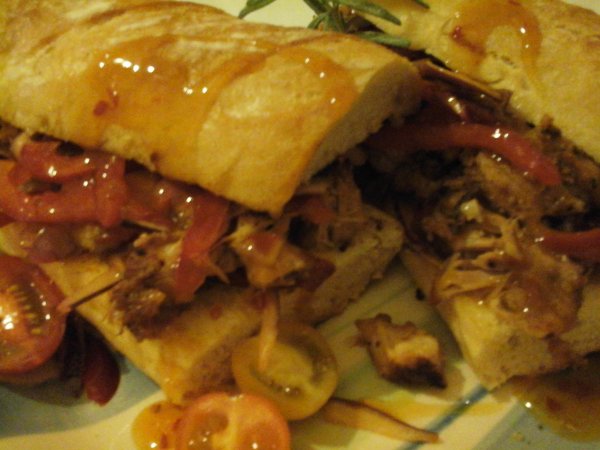 BBQ sertés sült húsos szendvics4