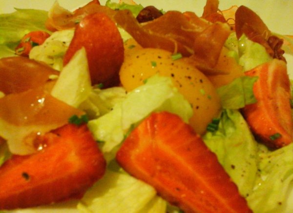 Barack-eper saláta & Pármai sonkával & pirított sajttal2