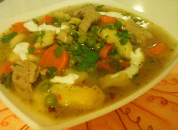 Tavaszi borsó leves2