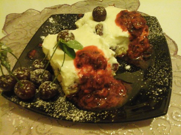 Meggyes mascarpone túrós szelet1