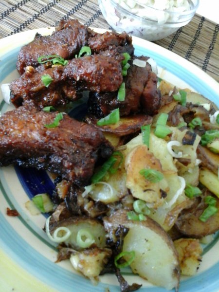 Ragadós BBQ sült oldalas – fűszeres krumplival-Amerikai káposztasaláta - Coleslaw3