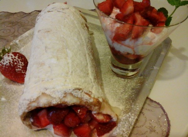 Tojáshab tekercs tejszínes eperrel6