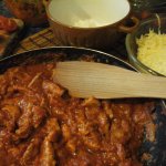 Mexikói taco húsos dupla sajtos teljeskiörlésű pizza előkészület húsos feltét2