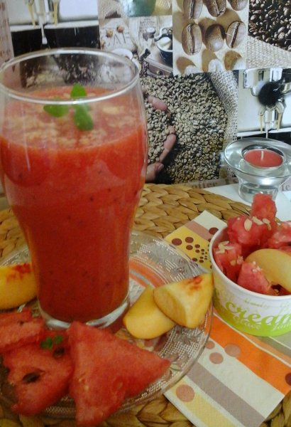 görögdinnye-nektarin frissítő turmix18