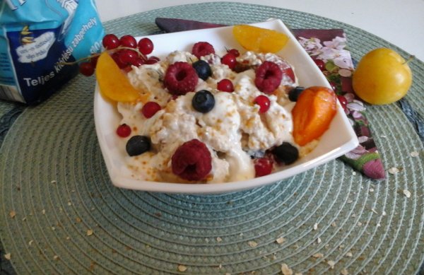 joghurtos-gyümölcsös müzli2