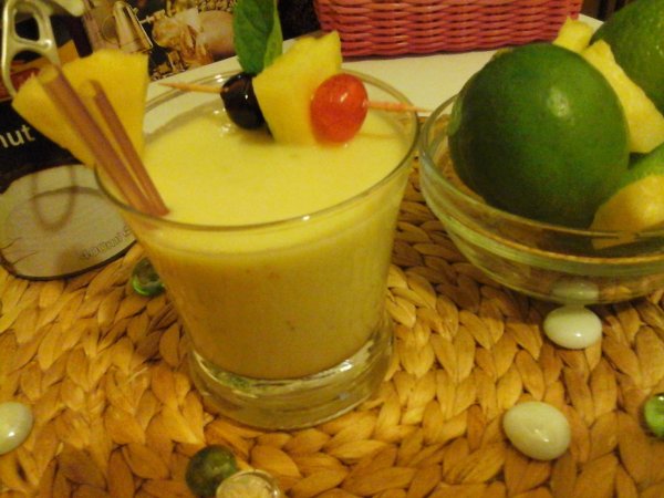 Kókuszos ananász turmix2