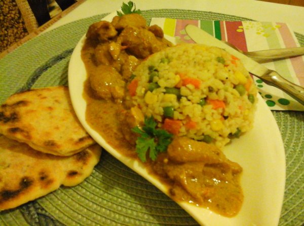 Malájzia kókuszos csirke bulgur salátával1