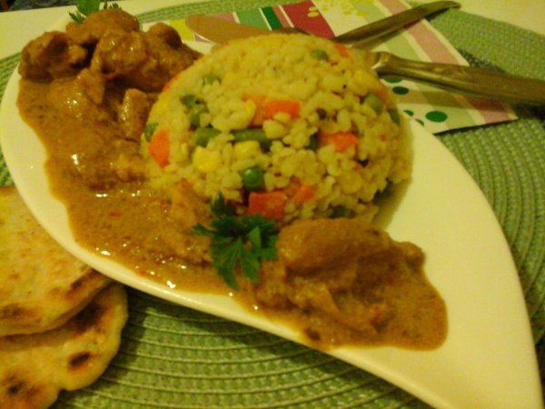 Malájzia kókuszos csirke bulgur salátával20