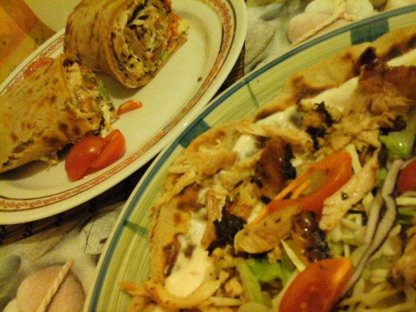 Rozmaringos pikáns sült csirkével töltött-tökmagos wellness lepénykenyér3