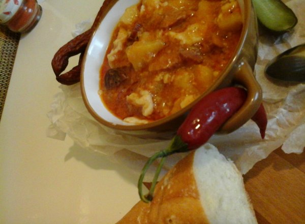 Fűszeres-kolbászos paprikás krumpli gazdagon18