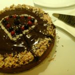 Málnás-csokoládés torta pirított mandulával10