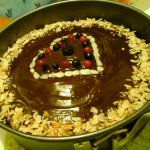 Málnás-csokoládés torta pirított mandulával2