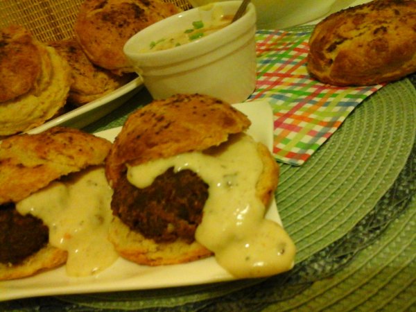 Ropogós kefires pogácsa-húspogácsával és marokkói pecsenye mártással7