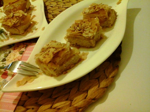 Túrós-barackos rétes juharsziruppal és pirított mandulával5