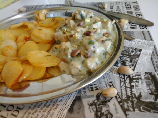 gorgonzola kéksajtos tejszínes csirkemell mediterrán sült krumplival3