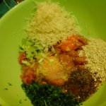 Sajtos-paradicsomos mediterrán vagdalt előkészítése1