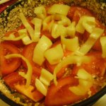 Sajtos-paradicsomos mediterrán vagdalt előkészítése3