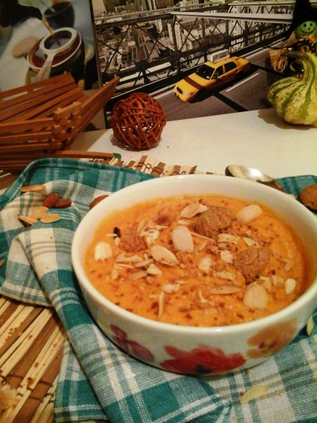 Mandulás-mogyorós sütőtök krémleves1