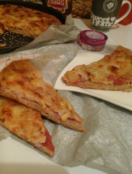 Hawaii wellness pizza-Fekete erdei sonkával és tripla sajttal8